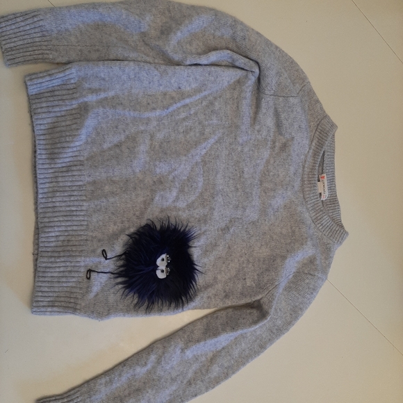 Adorable Crewcuts sweater - Picture 1 of 5